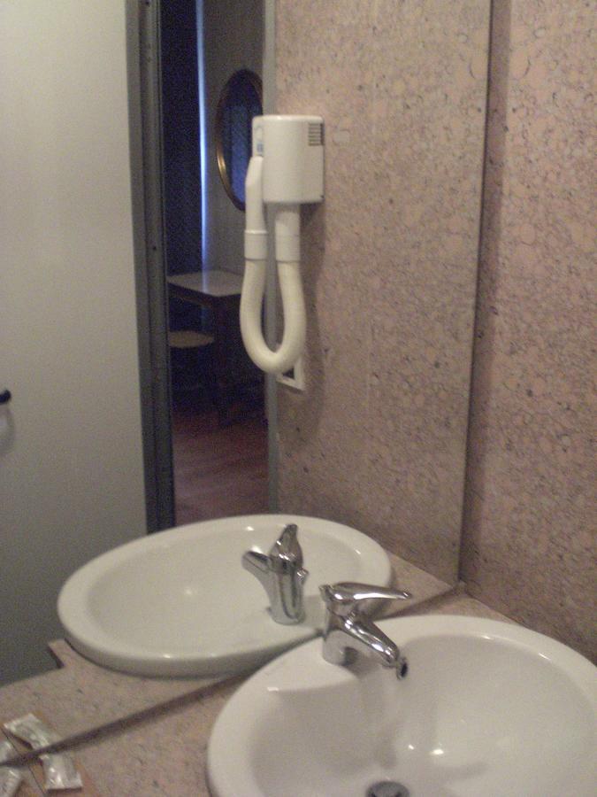 Hotel Belvedere San Remo Szoba fotó